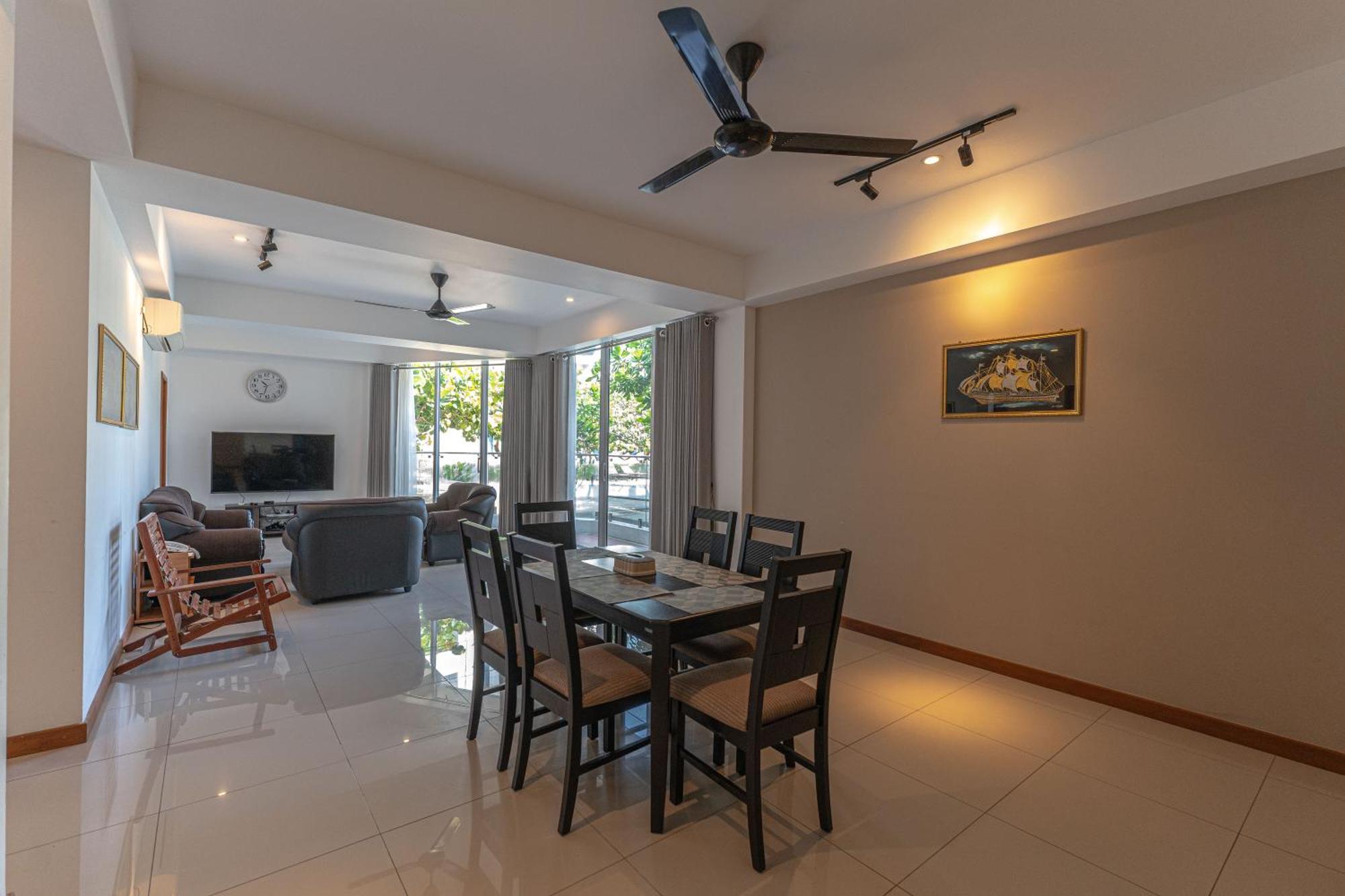 Oceanfront Condominium - Nilaveli Bagian luar foto