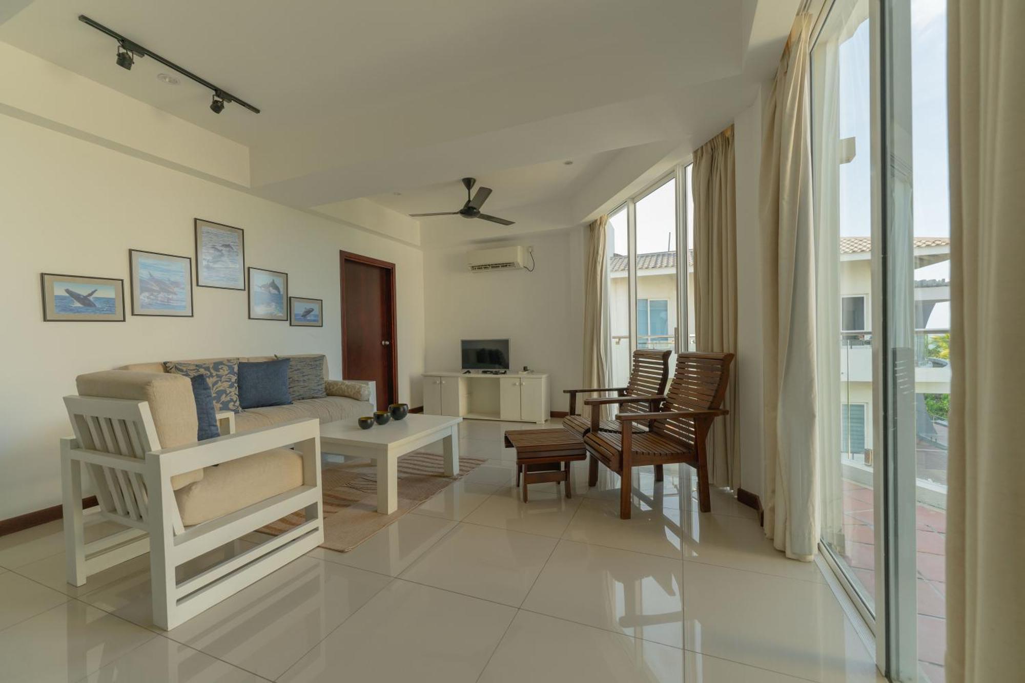 Oceanfront Condominium - Nilaveli Bagian luar foto